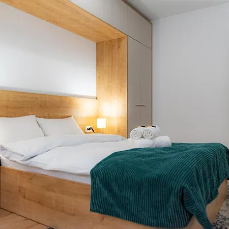 Apartment Veli Coresi 803 Brasov
